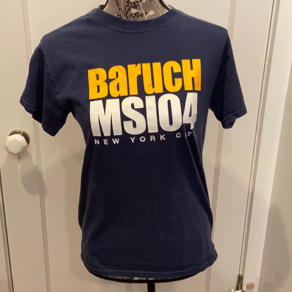 Baruch MS104 New York City T-shirt